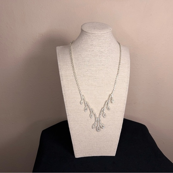 RHINESTONE SILVER NECKLACE WEDDING EVENT GIFT FORMAL PAGEANT - Picture 5 of 7